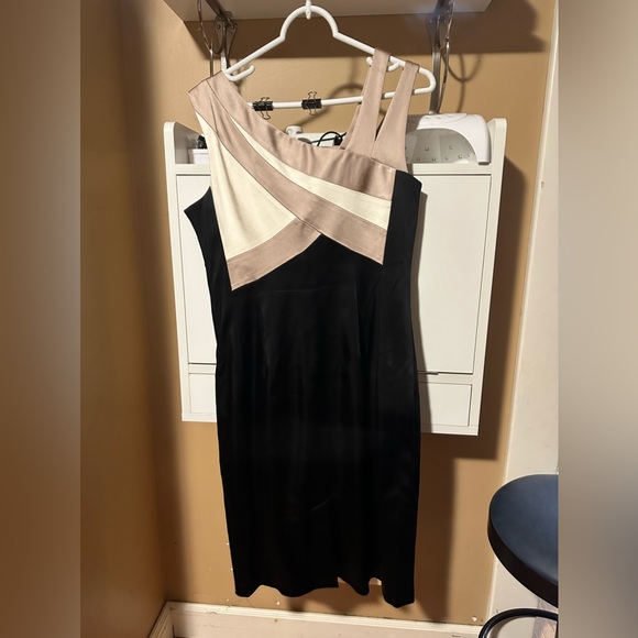 JAX Color Block Split Shoulder Midi Sheath Formal Dress Black Beige Cream Sz 10 - Picture 2 of 4